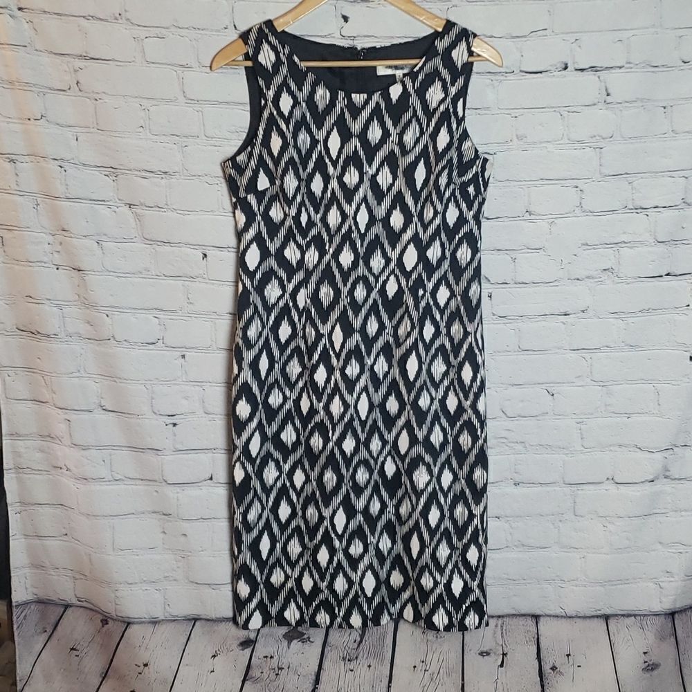 Jones Studio Separates  Black and White Dress